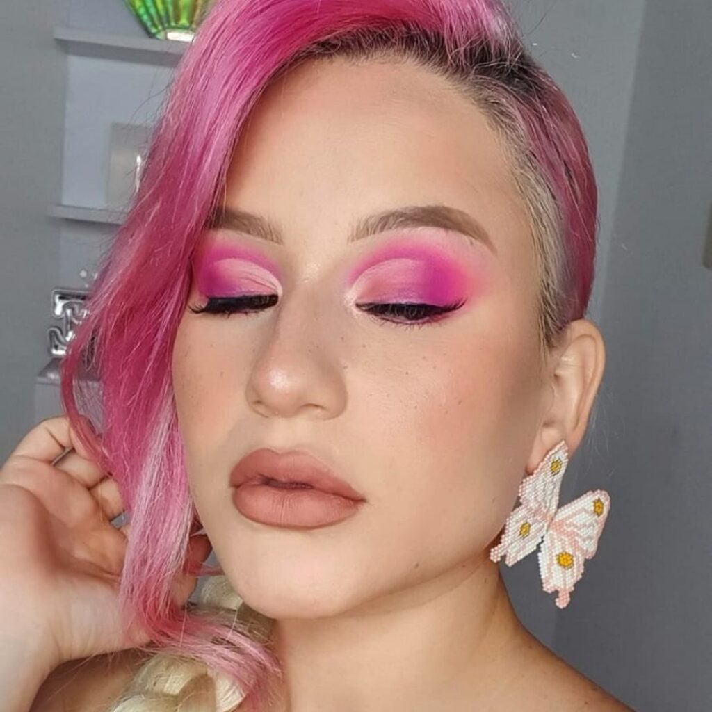 Maquiagem rosa: mais de 50 makes pra você se inspirar Maquiagem Rosa