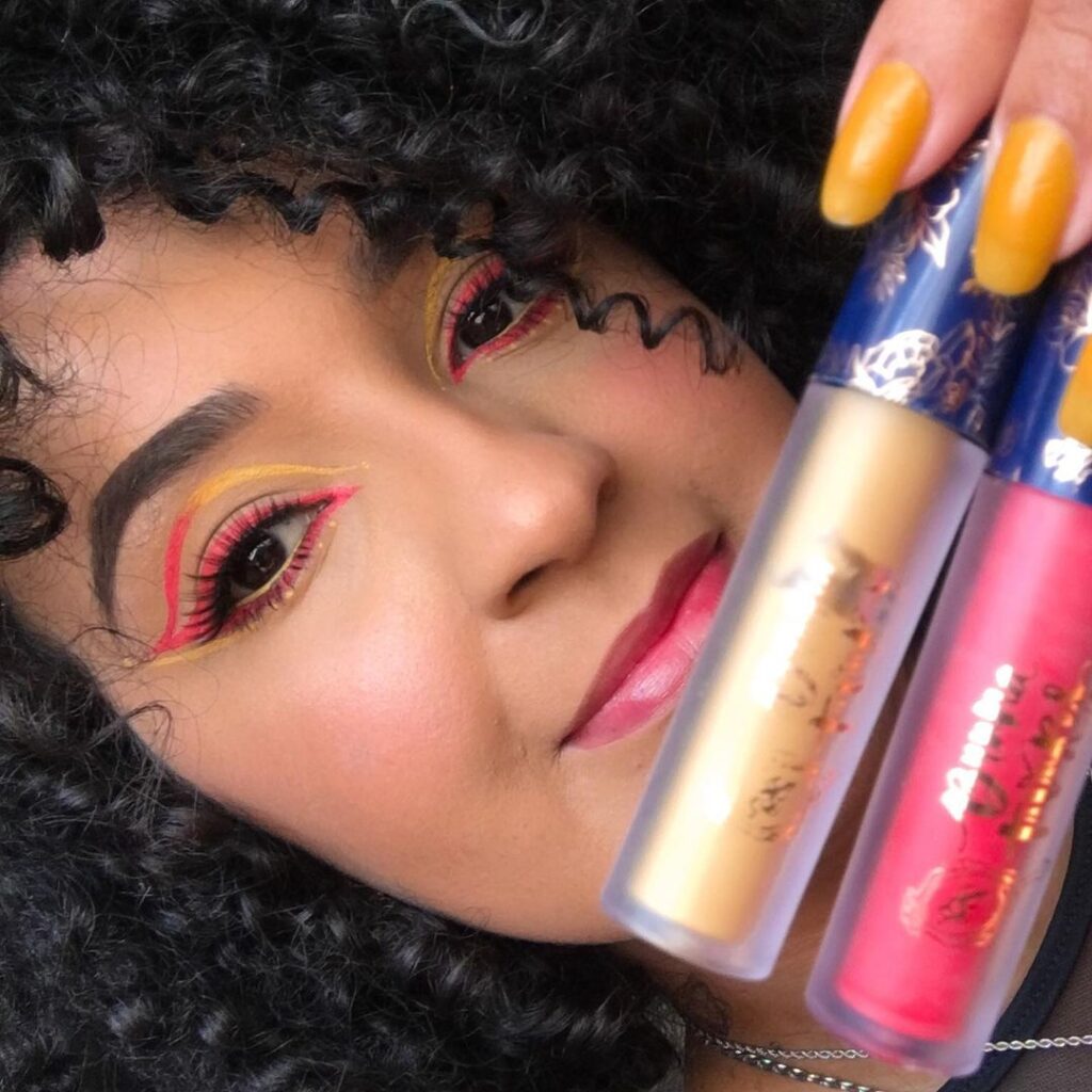 Delineado Colorido: mais de 60 inspirações pra você Delineado Colorido: mais de 60 inspirações pra você