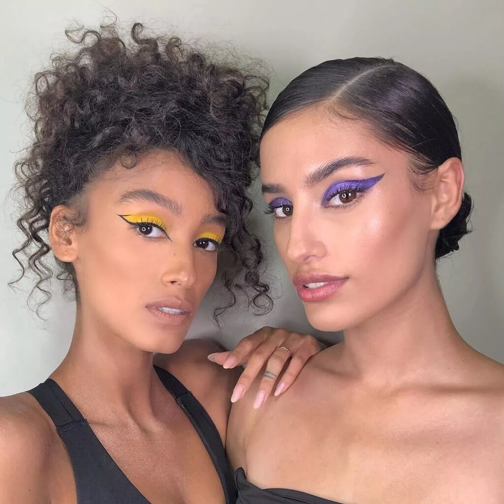 Delineado Colorido: mais de 60 inspirações pra você Delineado Colorido: mais de 60 inspirações pra você