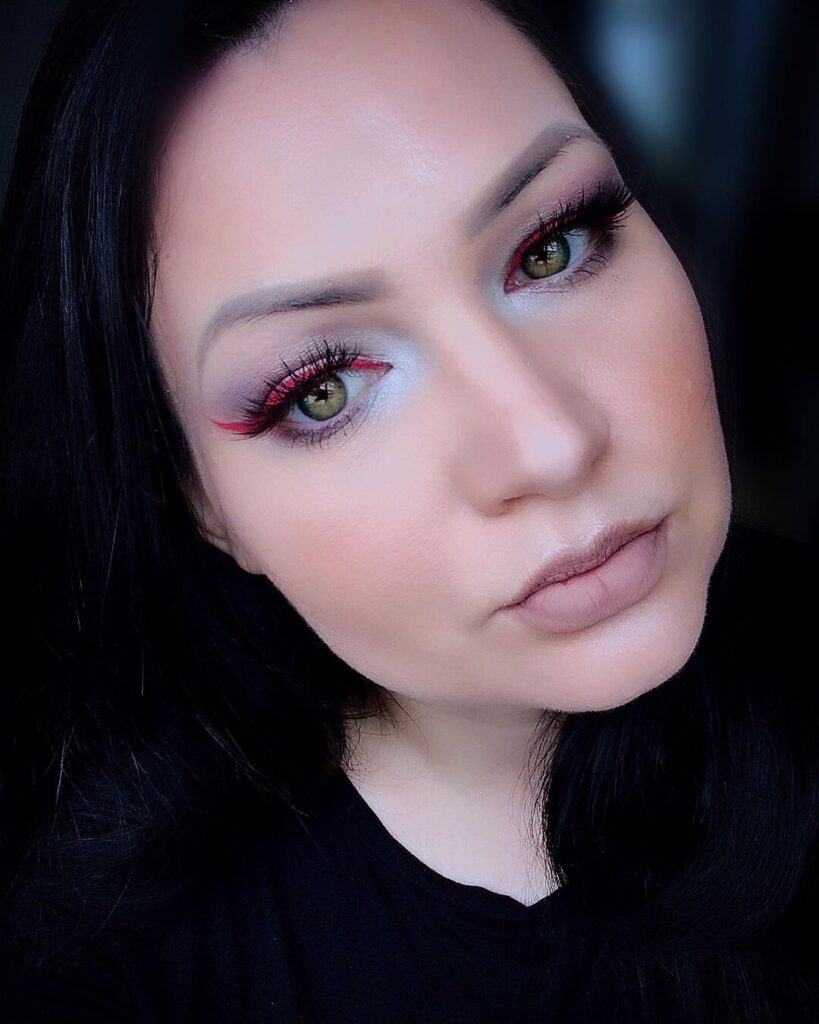 Delineado Colorido: mais de 60 inspirações pra você Delineado Colorido: mais de 60 inspirações pra você