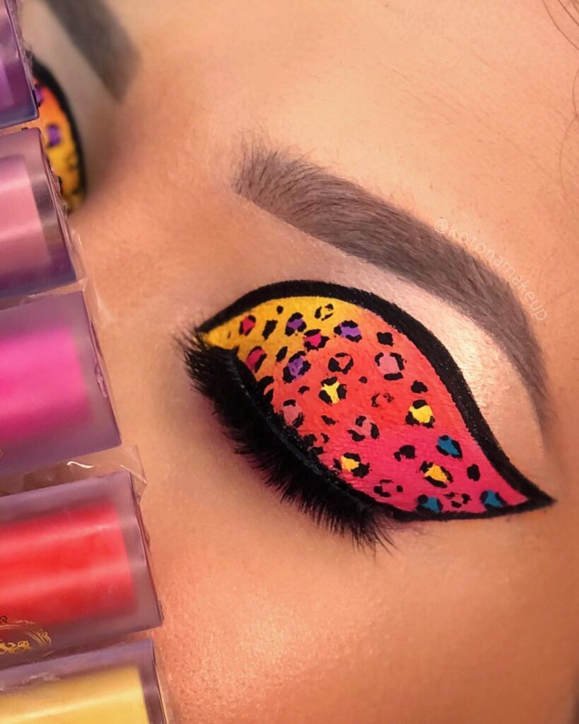 Delineado Colorido: mais de 60 inspirações pra você Delineado Colorido: mais de 60 inspirações pra você