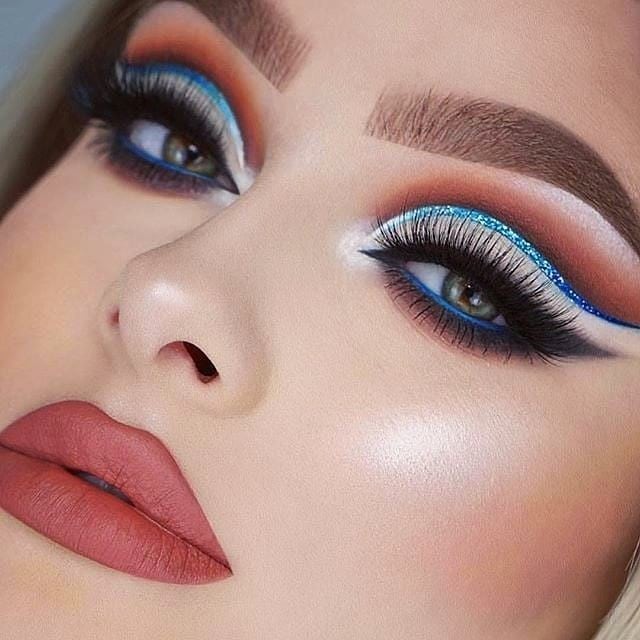 Delineado Colorido: mais de 60 inspirações pra você Delineado Colorido: mais de 60 inspirações pra você