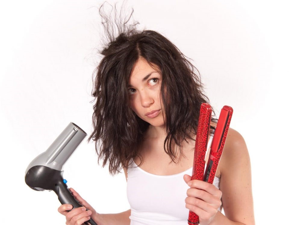 Cinco dicas infalíveis para disfarçar o cabelo oleoso