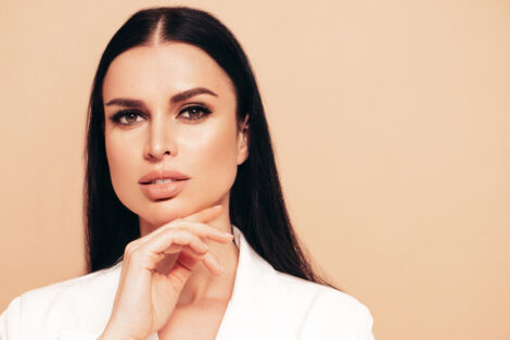 Como deixar a sobrancelha grossa: transforme seu olhar com dicas incríveis!